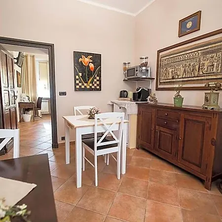 Borgo Cortese לינה וארוחת בוקר 4*