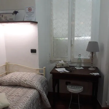 Borgo Cortese 4* ガーヴィ